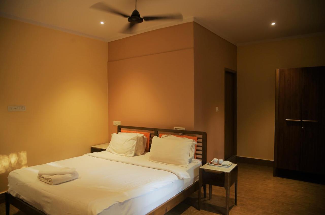 Rococco Ashvem Hotel Mandrem Buitenkant foto