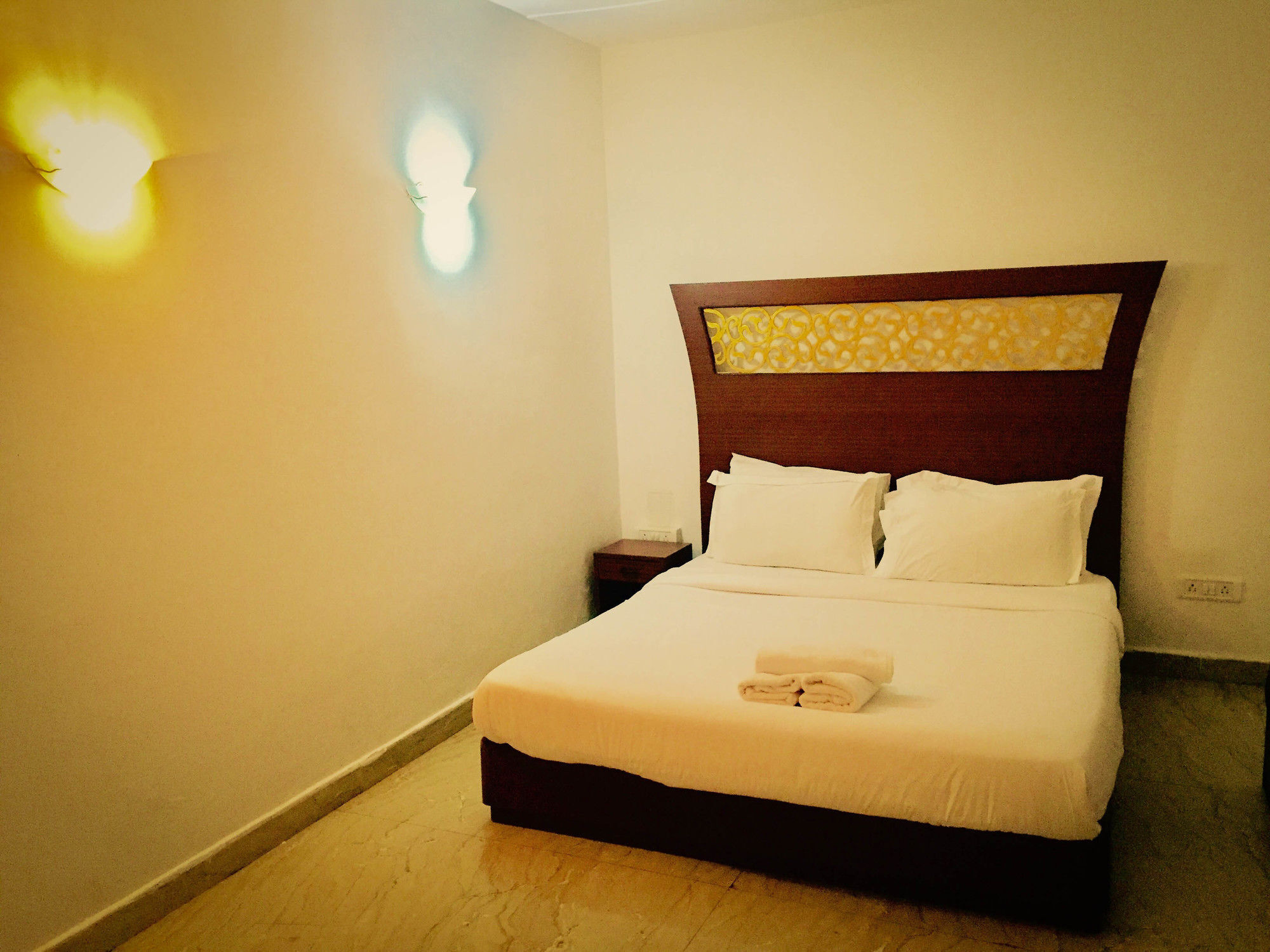 Rococco Ashvem Hotel Mandrem Buitenkant foto
